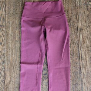 Lululemon wunder Under size 2